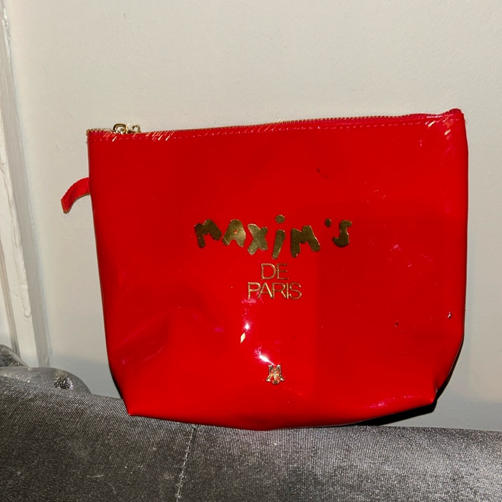 Makeup bag